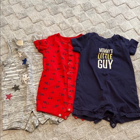 Set of Eight Baby Rompers - Picture 3 of 5